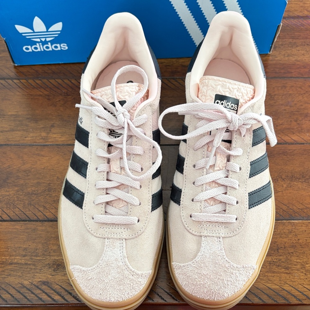 adidas Women’s Light Pink Suede Sneakers with Black Stripes